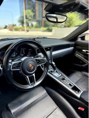 2017 Porsche 911 911 Carrera Cabriolet