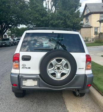 White 2003 Toyota RAV4 Base