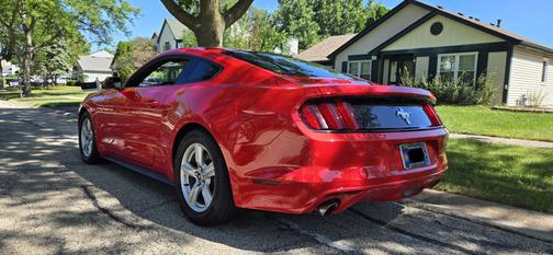2017 Ford Mustang V6