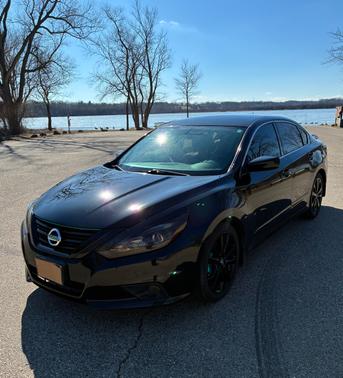 2017 Nissan Altima 2.5 SR