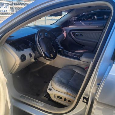 2010 Ford Taurus Limited