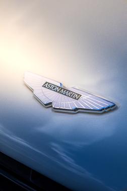 2015 Aston Martin Vanquish Base