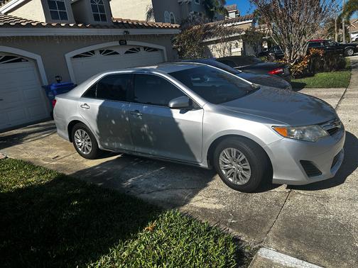 2014 Toyota Camry LE