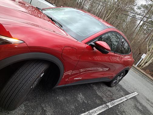 2022 Ford Mustang Mach-E Select