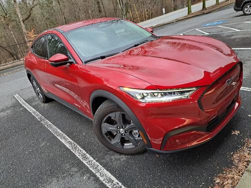 2022 Ford Mustang Mach-E Select