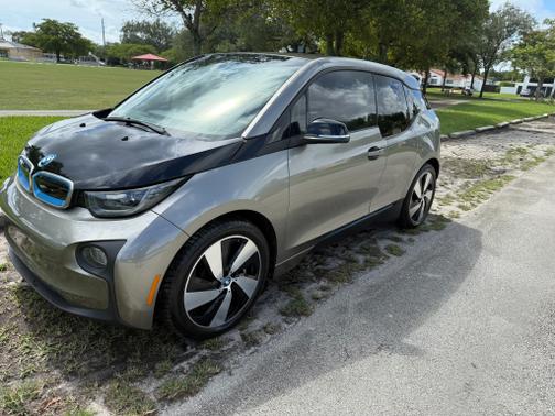 2017 BMW i3 94 Ah w/Range Extender