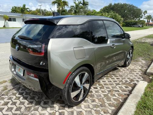 2017 BMW i3 94 Ah w/Range Extender