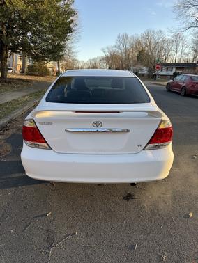 2005 Toyota Camry XLE V6