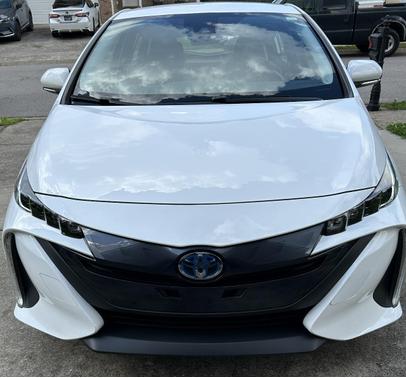White 2017 Toyota Prius Prime Premium