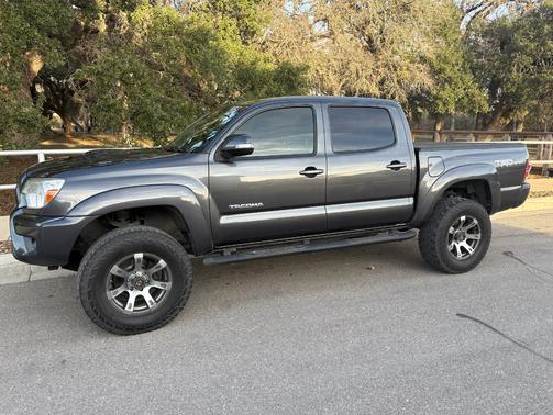 2014 Toyota Tacoma Base