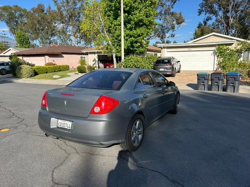 Gray 2008 Pontiac G6 GT
