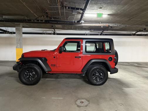 2021 Jeep Wrangler Sport