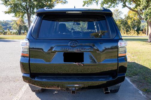 Black 2016 Toyota 4Runner SR5 Premium