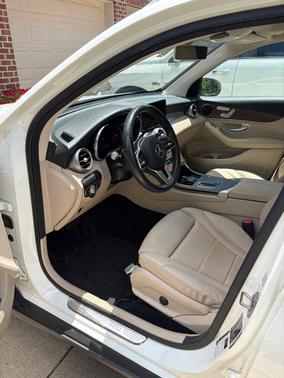 White 2020 Mercedes-Benz GLC 300 4MATIC