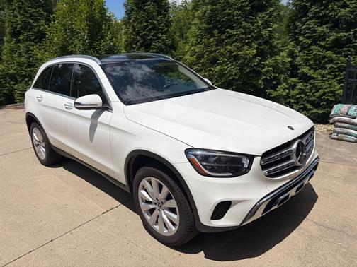 White 2020 Mercedes-Benz GLC 300 4MATIC