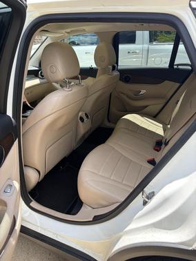 White 2020 Mercedes-Benz GLC 300 4MATIC