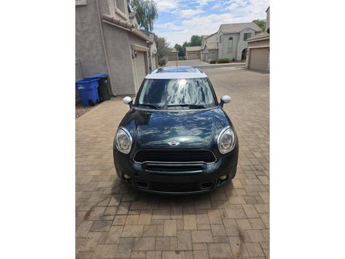 Green 2012 MINI Cooper S Countryman Base