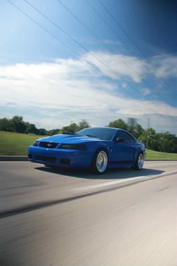 2003 Ford Mustang Mach I