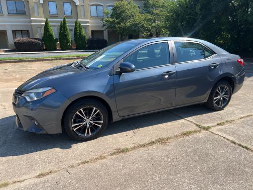 2016 Toyota Corolla LE Premium