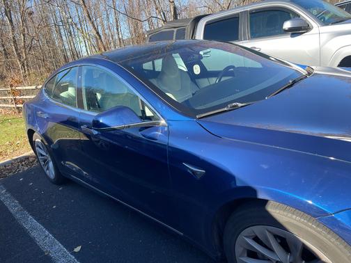 2017 Tesla Model S 75