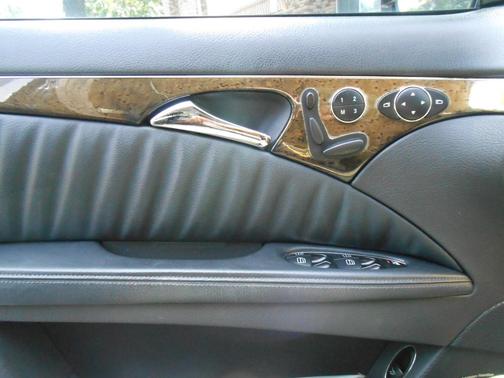 Black 2004 Mercedes-Benz E-Class E500