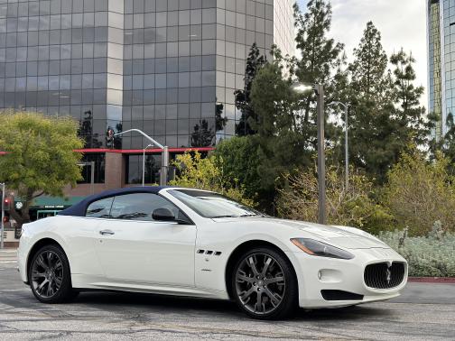 2011 Maserati GranTurismo Base