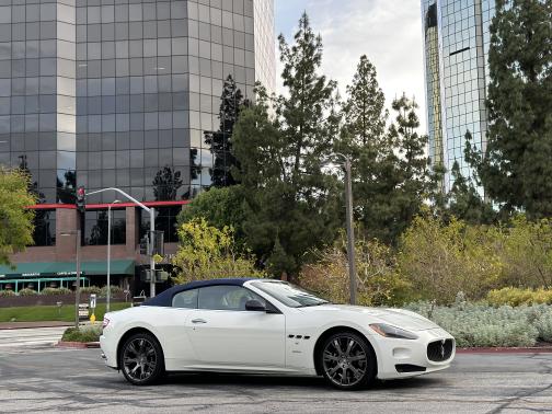 2011 Maserati GranTurismo Base