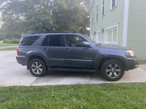2006 Toyota 4Runner Limited V8