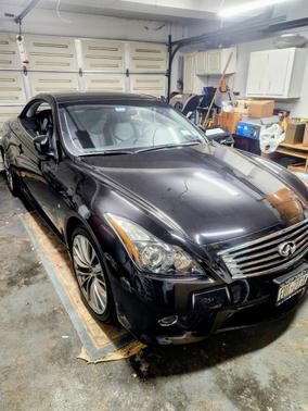 2014 INFINITI Q60 Base