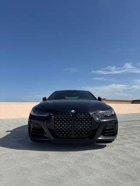 Black 2022 BMW M440 i