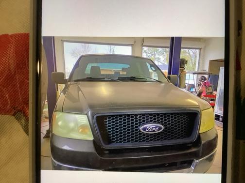 2005 Ford F-150 XLT Crew Cab