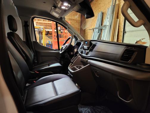 2024 Ford Transit-250 Base
