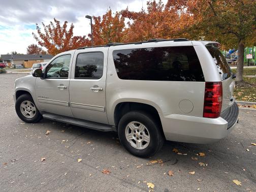 2012 Chevrolet Suburban 1500 LT