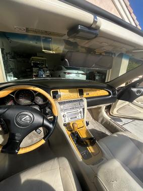 2004 Lexus SC 430 Base