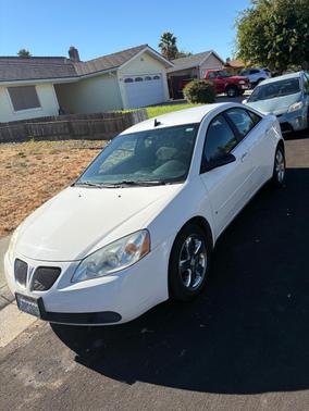 White 2008 Pontiac G6 GT