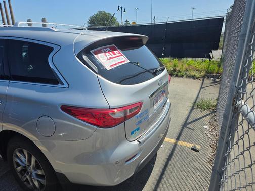 Silver 2013 INFINITI JX35 Base
