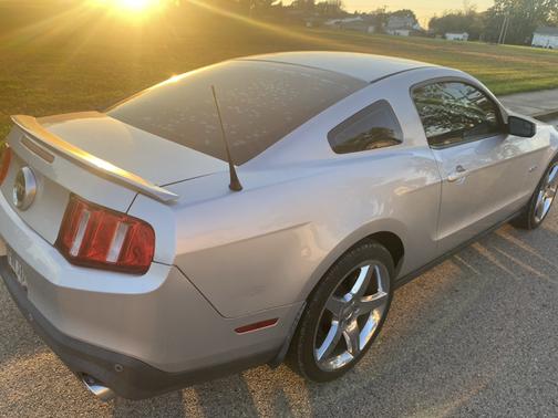 Silver 2012 Ford Mustang GT