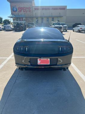 2014 Ford Mustang V6