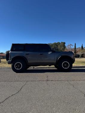 2022 Ford Bronco Base Advanced