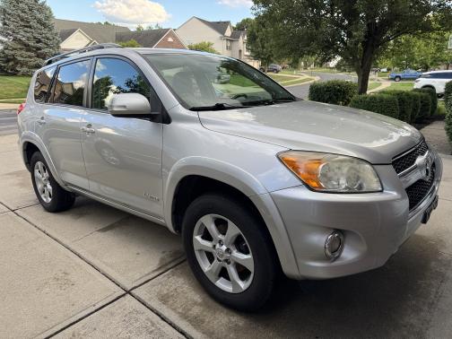 2011 Toyota RAV4 Limited