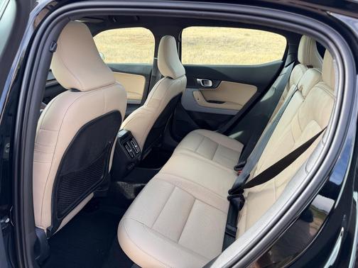 Black 2022 Polestar 2 Long Range Dual Motor
