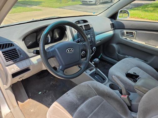 Blue 2007 Kia Spectra EX