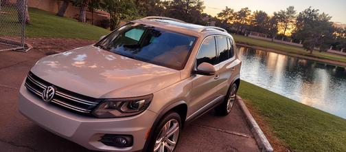 2012 Volkswagen Tiguan SEL
