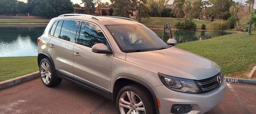 2012 Volkswagen Tiguan SEL
