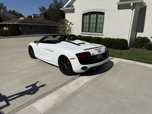 2012 Audi R8 5.2 quattro Spyder