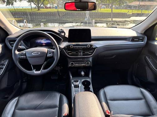 White 2022 Ford Escape Titanium