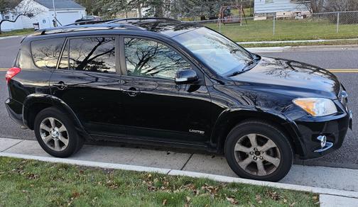 2009 Toyota RAV4 Limited