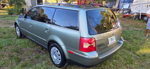 2001 Volkswagen Passat GLS V6 4Motion