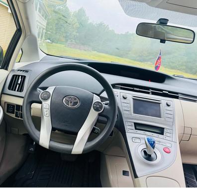 White 2012 Toyota Prius Three