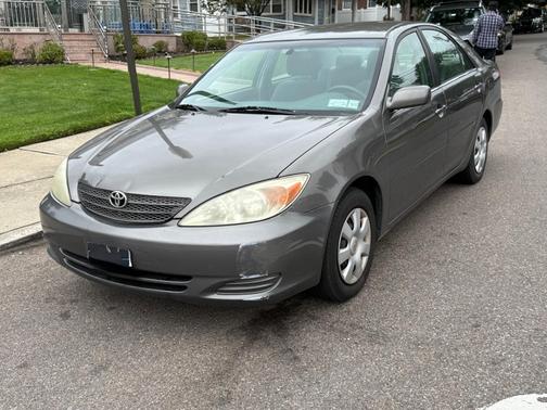 2002 Toyota Camry LE
